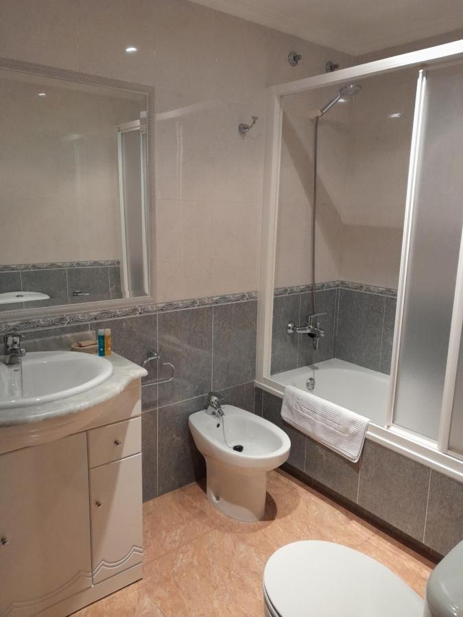 Apartamento En Raxo Pontevedra Eksteriør billede
